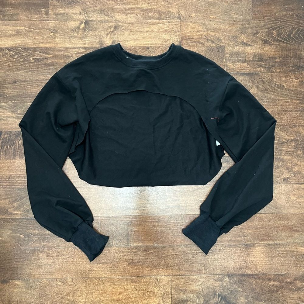 Cut Off Long Sleeve